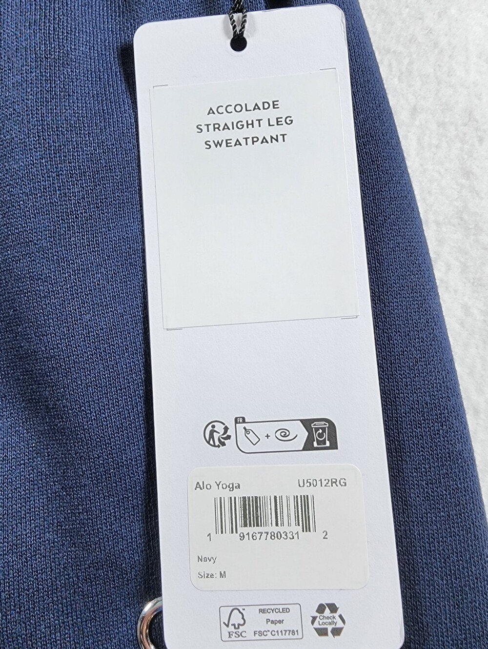 Alo Yoga Accolade Crew Neck Pullover Straight Leg Sweatpants Set M NWT - Picture 11 of 14